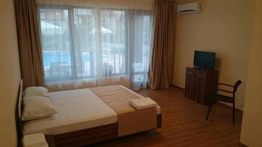 Aria Complex Aparthotel Sveti Vlas Exterior photo