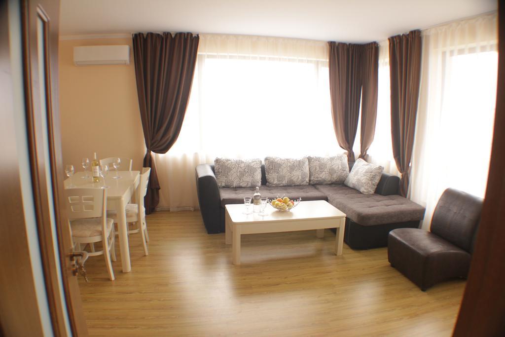 Aria Complex Aparthotel Sveti Vlas Exterior photo