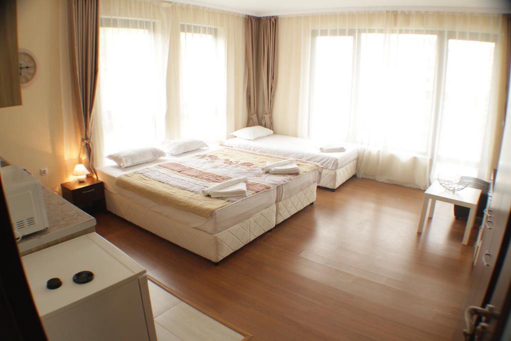 Aria Complex Aparthotel Sveti Vlas Exterior photo