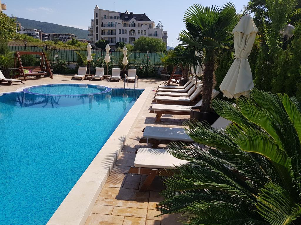 Aria Complex Aparthotel Sveti Vlas Exterior photo